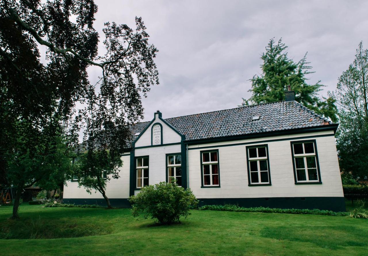 Pastorie Tijdverblijf Zuidhorn Exteriér fotografie